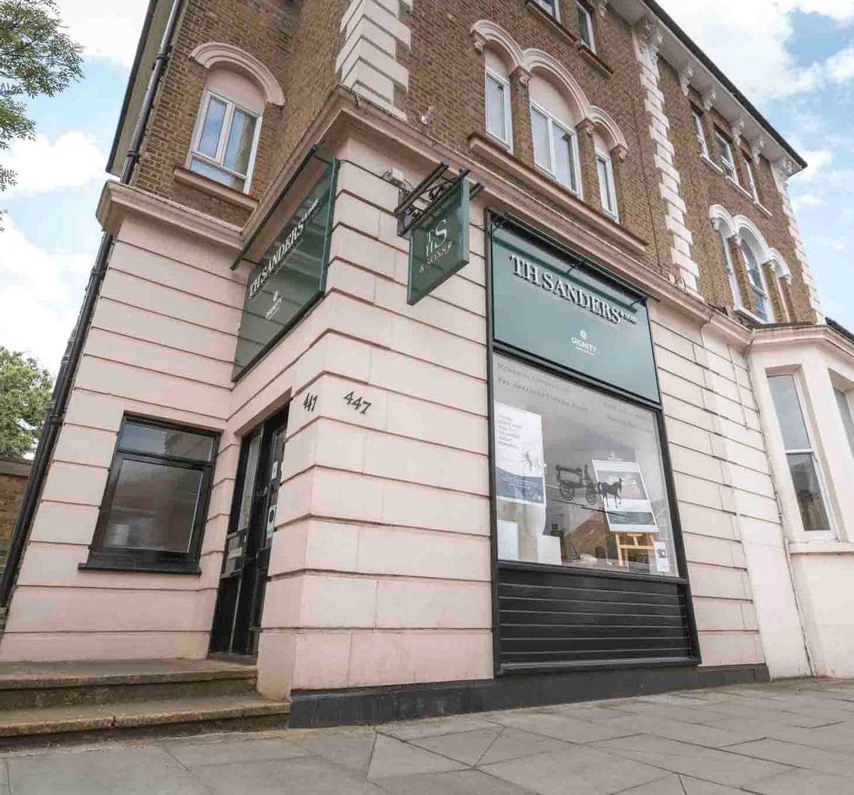 T H Sanders & Sons Funeral Directors