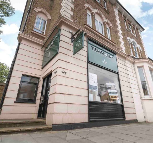 T H Sanders & Sons Funeral Directors