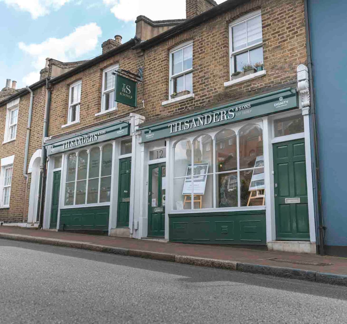 T H Sanders & Sons Funeral Directors